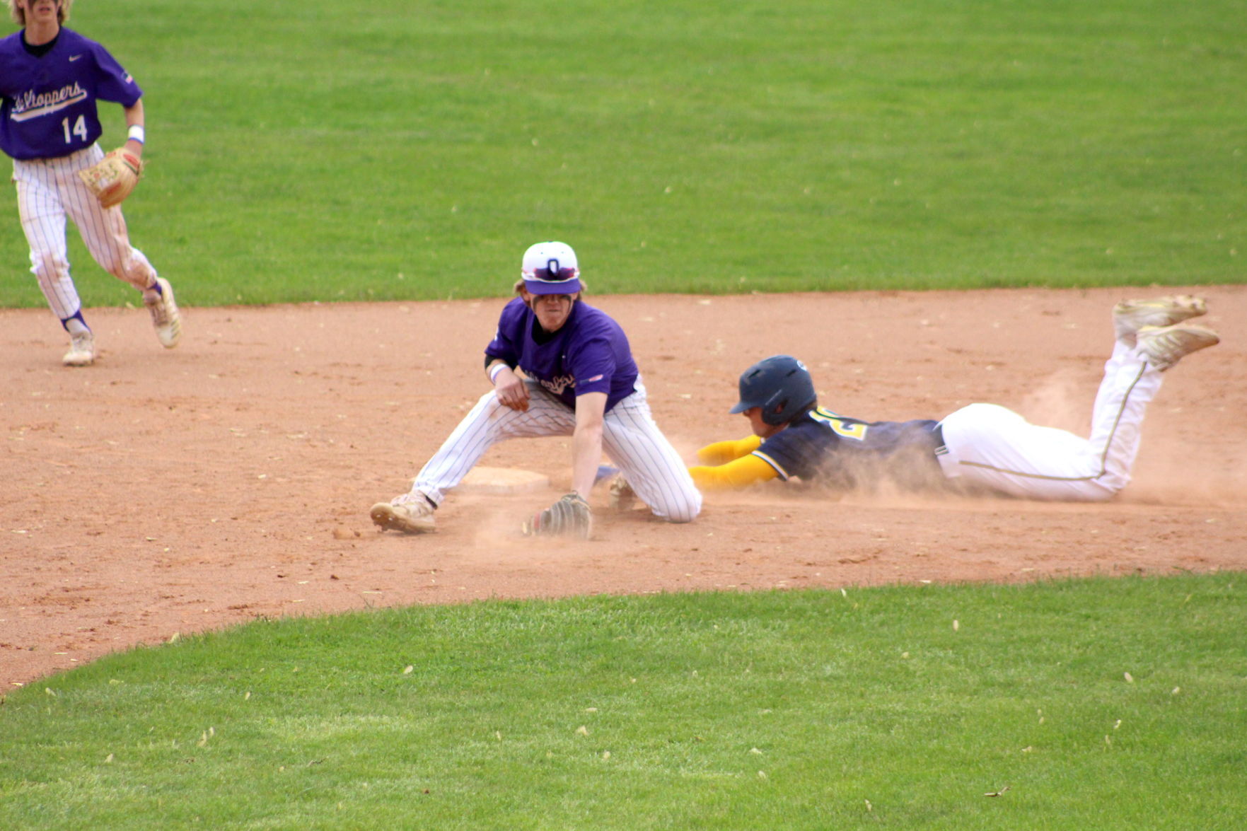 Jared Everson steals second